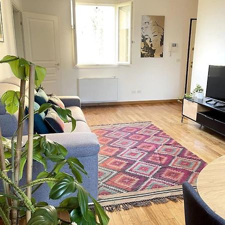 Appartamento Moderno In Tenuta Melloni Αντζόλα ντελ Εμίλια Εξωτερικό φωτογραφία