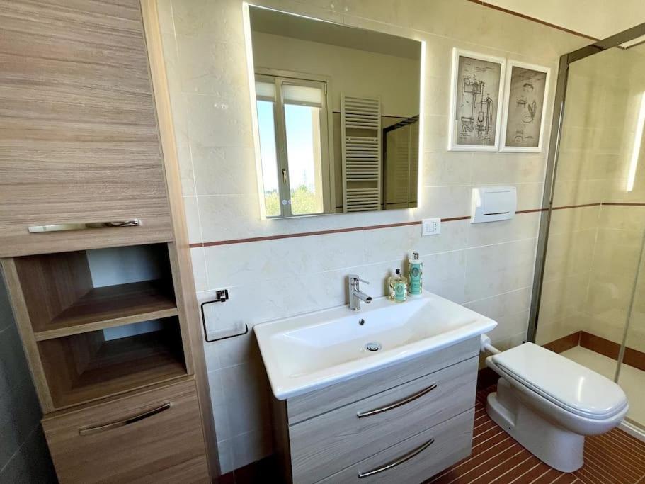 Appartamento Moderno In Tenuta Melloni Αντζόλα ντελ Εμίλια Εξωτερικό φωτογραφία